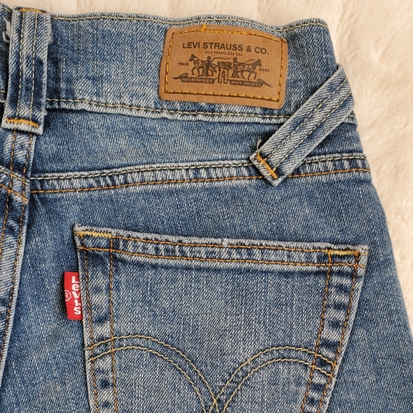 Levi's 504 Slouch Straight Jeans - Picture 6 of 8